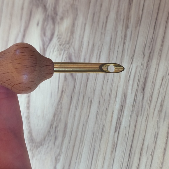 10 items/$10 Punch embroidery tool - Picture 3 of 3